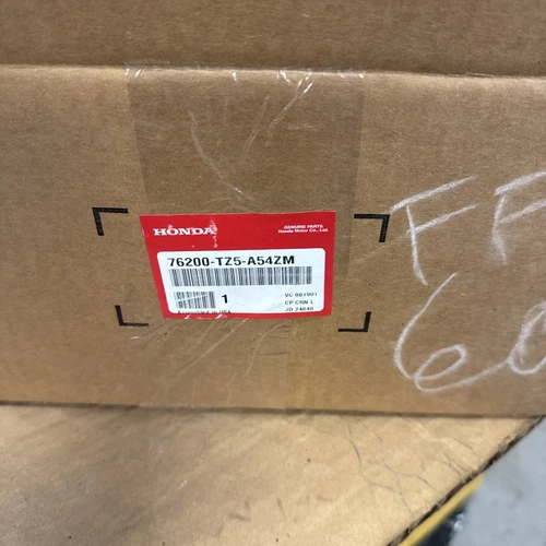 Acura 2019/2020 Right Side Door Mirror New In Box  76200-TZ5-A54ZM