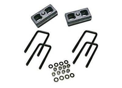 RealTruck  1.5'' Block Kit for GM 2500 | Rear Lift Blocks, U-Bolts, & Hardware