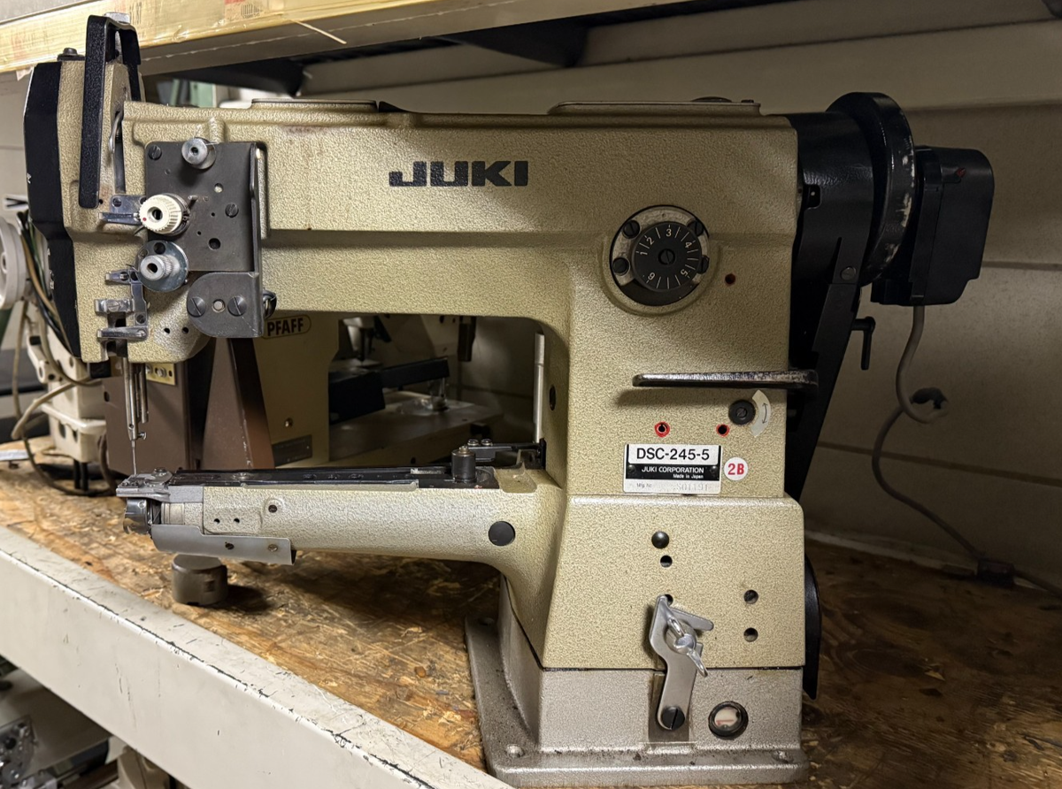 JUKI DSC-245-5 - CYLINDER ARM - SINGLE NEEDLE - WALKING FOOT