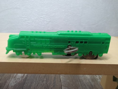 Vintage 1960’s NOSCO Plastics Train Of Tomorrow Wind Up & Desire Street 2 Car - Picture 4 of 17