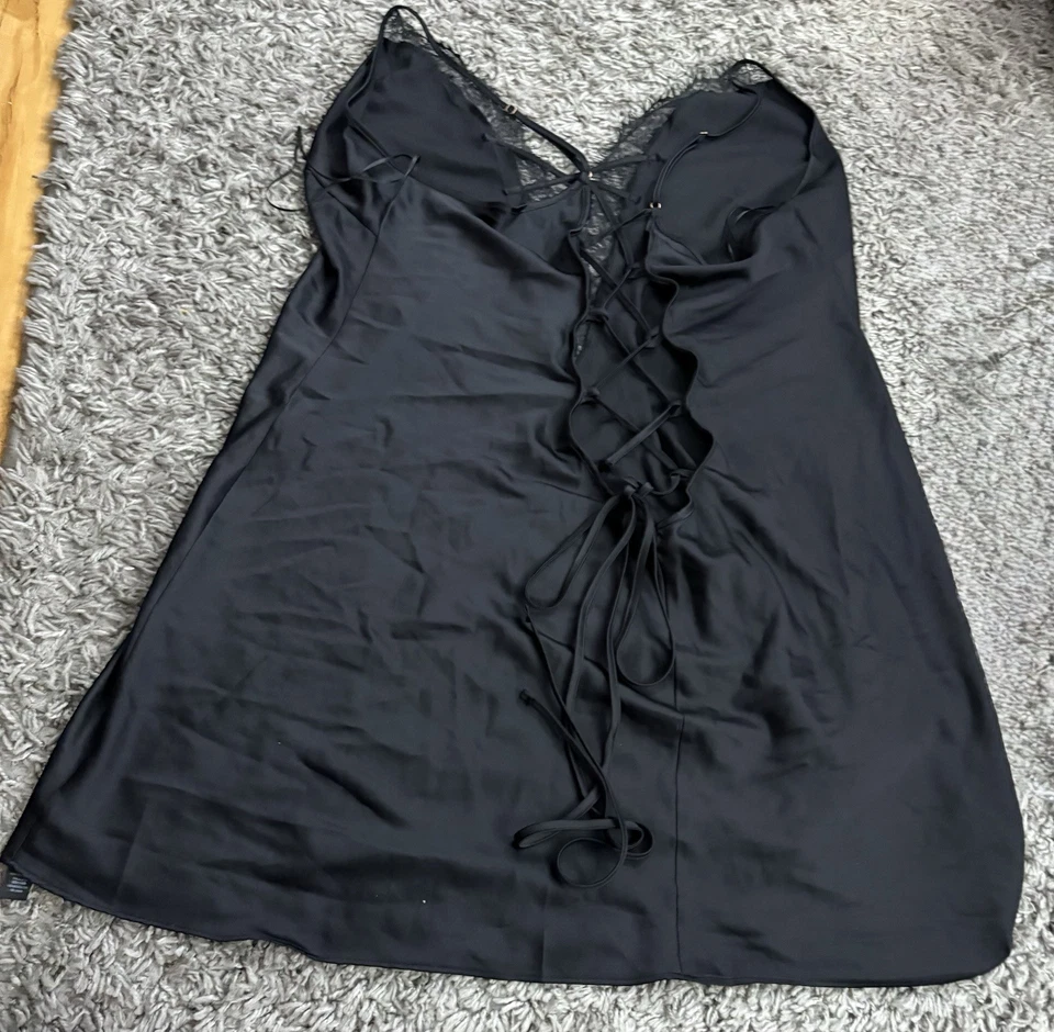 Ann Summers Cherryann lace trim satin chemise in black Xxl 20/22/24 2xl - Image 3 of 4