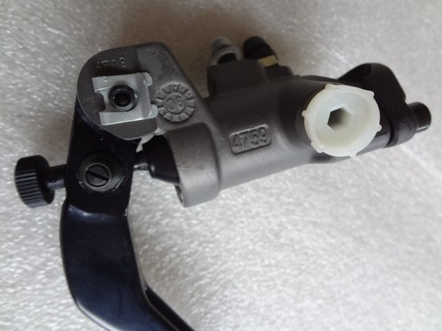 KTM EXC SX brake pump 16 mm Brembo radial main brake cylinder, new 57313001000 - Picture 3 of 4