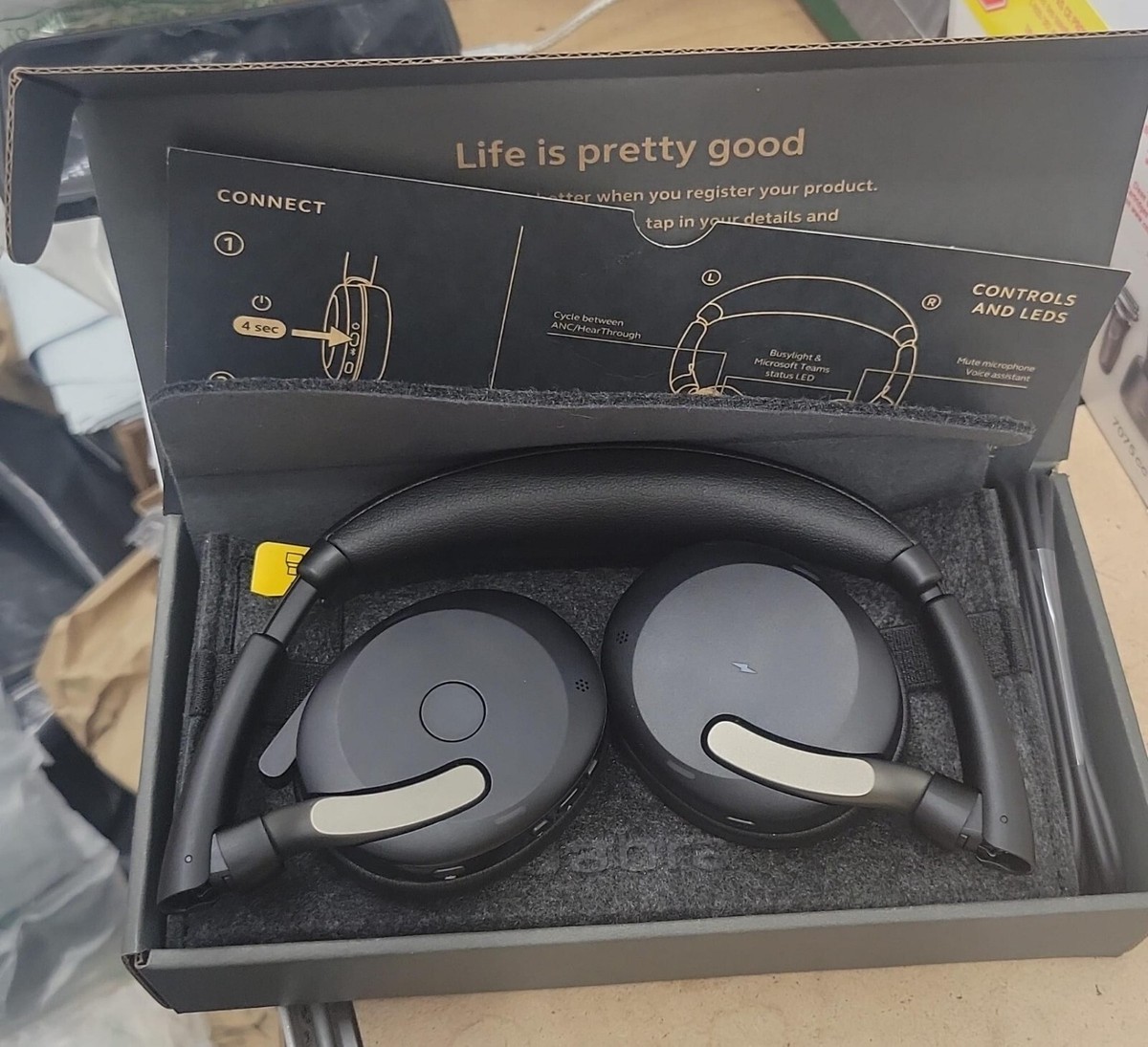 【Jabra 】Evolve2 65 箱付き for Jabra Evolve2 65 Wireless Headset ON the ear to OVER the