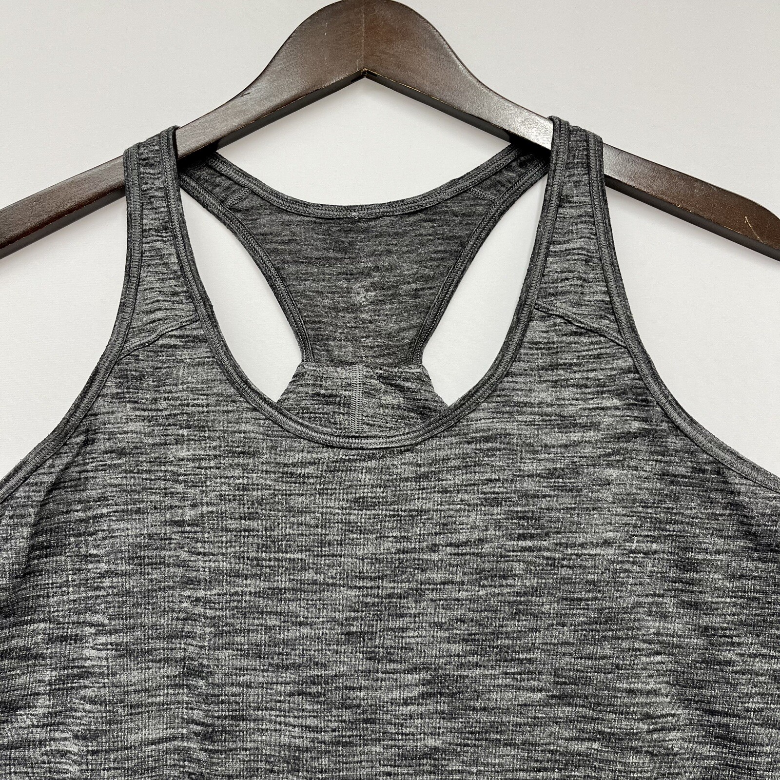 Lululemon Athletica Women's Heathered Gray/Black Racerback Essential Tank Top S