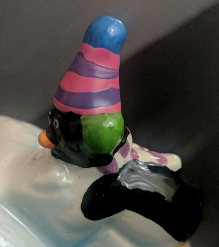 Penguin Musical Snow Globe Jingle Bells Snow Igloo (Works and Looks Great!) - Picture 9 of 10
