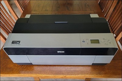 Epson Stylus Pro 3880 Wide Format Printer (17''), Spare Maint. Tank, TUMI Cover