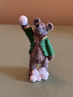 Peter Fagan Collectable Bear Catch This. PFT025. Bear throwing snow balls.
