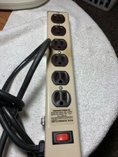 Temporary Power Tap, 6-Outlet Heavy Duty Power Strip 6M15-6 125V 15A