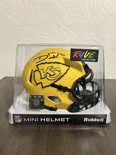 Kansas City Chiefs Dwayne Bowe Autographed Mini Helmet Rave Edition, Beckett COA