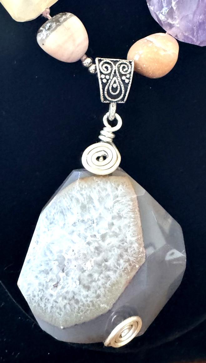 Chunky Gemstone Statement Necklace Agate Druzy Am… - image 15