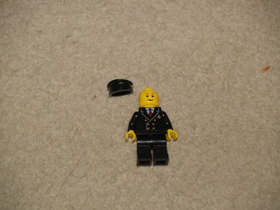 Lego City Airport Passenger Plane 7893 -  air022 Airport Pilot figure only