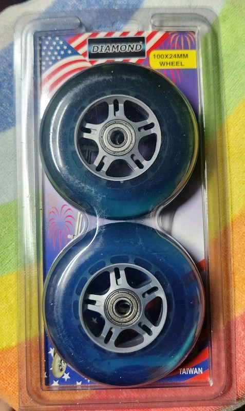 Razor Wheels with ABEC Bearings - Brand New - 100X24mm -Made In Taiwan - 1 Pair