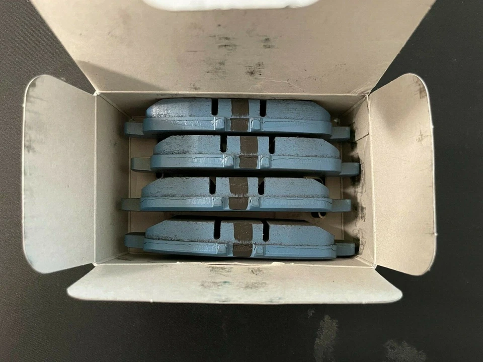 Kit de pastillas de freno traseras originales OEM Nissan Infiniti para Murano QX60 (D4M60-9N00B) Foto 3 de 4