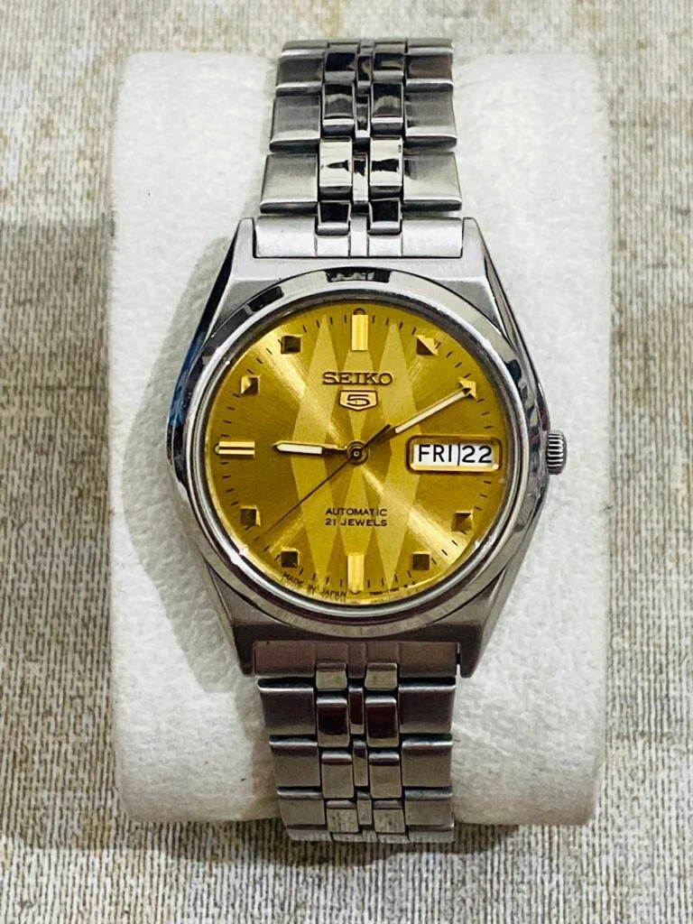 seiko 5 no date