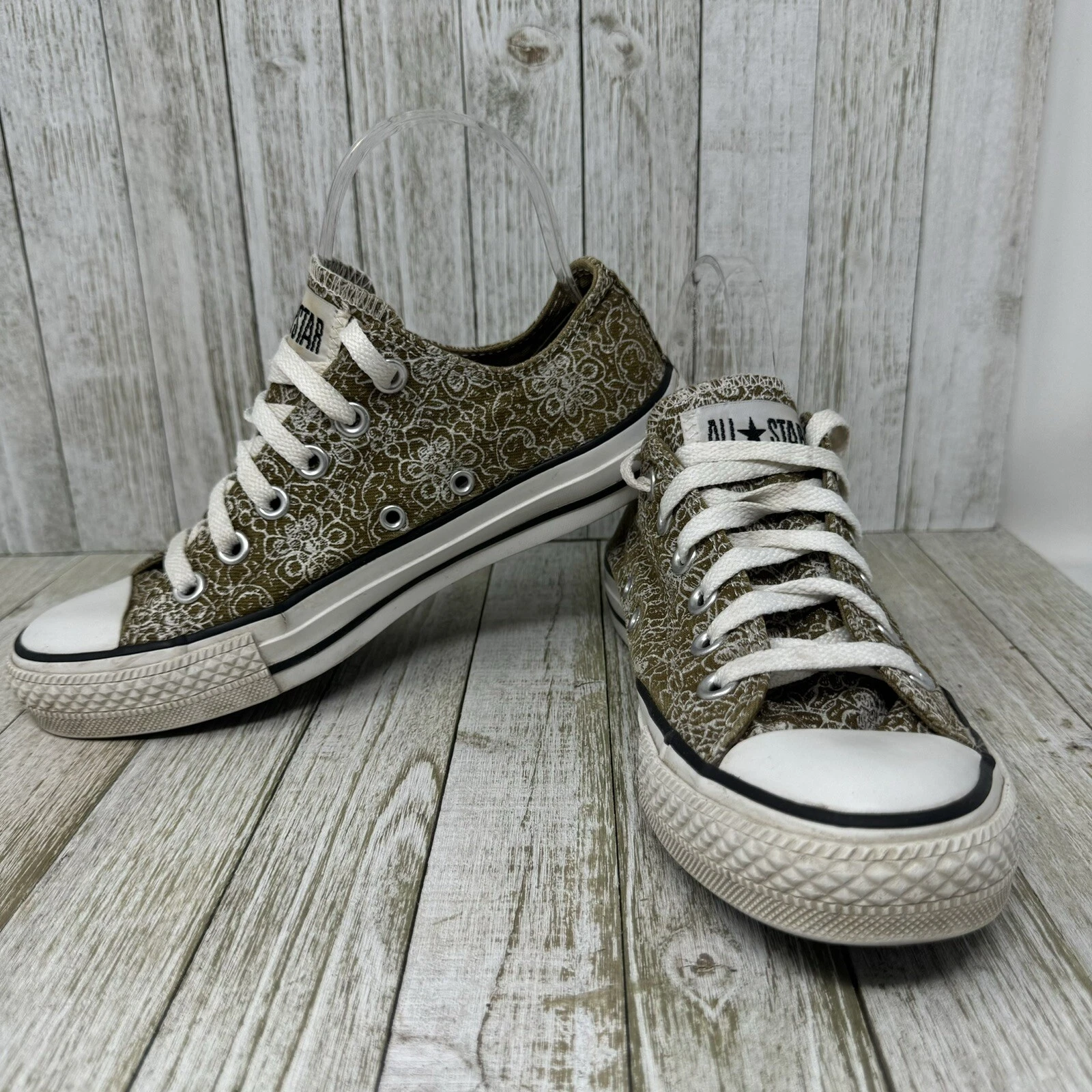 Scarpe da sneaker basse Converse All Star da donna taglia 7 beige con lacci fiore boho