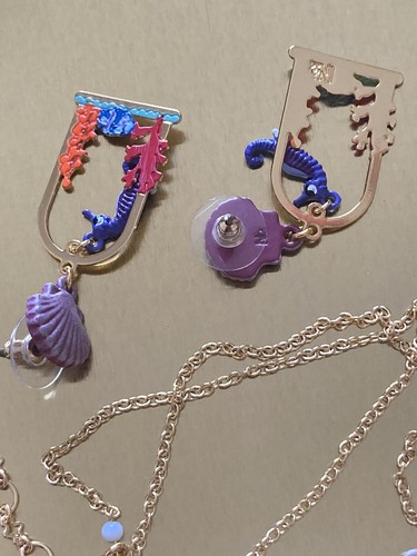 LES NEREIDES Set Necklace earrings Under The Sea Seahorse Fish Coral shell - Picture 3 of 5