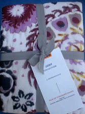 NWT ANTHROPOLOGIE ~ JODY COLLECTION ~ PAIR OF STANDARD SHAMS ~ 20" x 26"