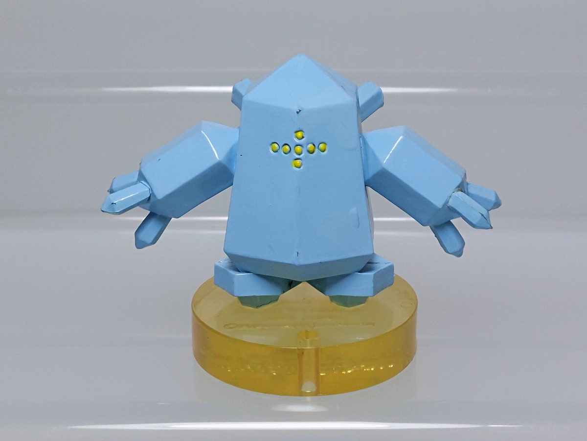 Regice Pokemon Monster Collection Figure Takara Tomy 2012 Japan