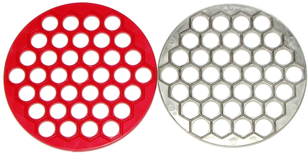 Set of Two Ravioli Maker Meat Dumplings пельменица Pelmeni Pierogi Kreplach
Opens in a new window or