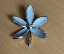 Stunning Crown Trifari  Modernist flower brooch/ Silver / signed 