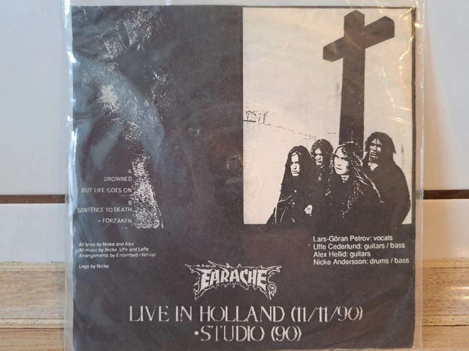 Entombed (Swe) - Live & Studio 1990 - 7" Vinyl (1991) Limited to 1000 - Bild 2 von 4