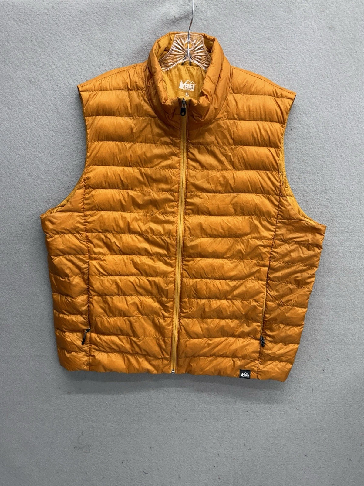 REI Co-Op Down Puffer Vest Mens XL Orange Lightweight Packable Outdoors