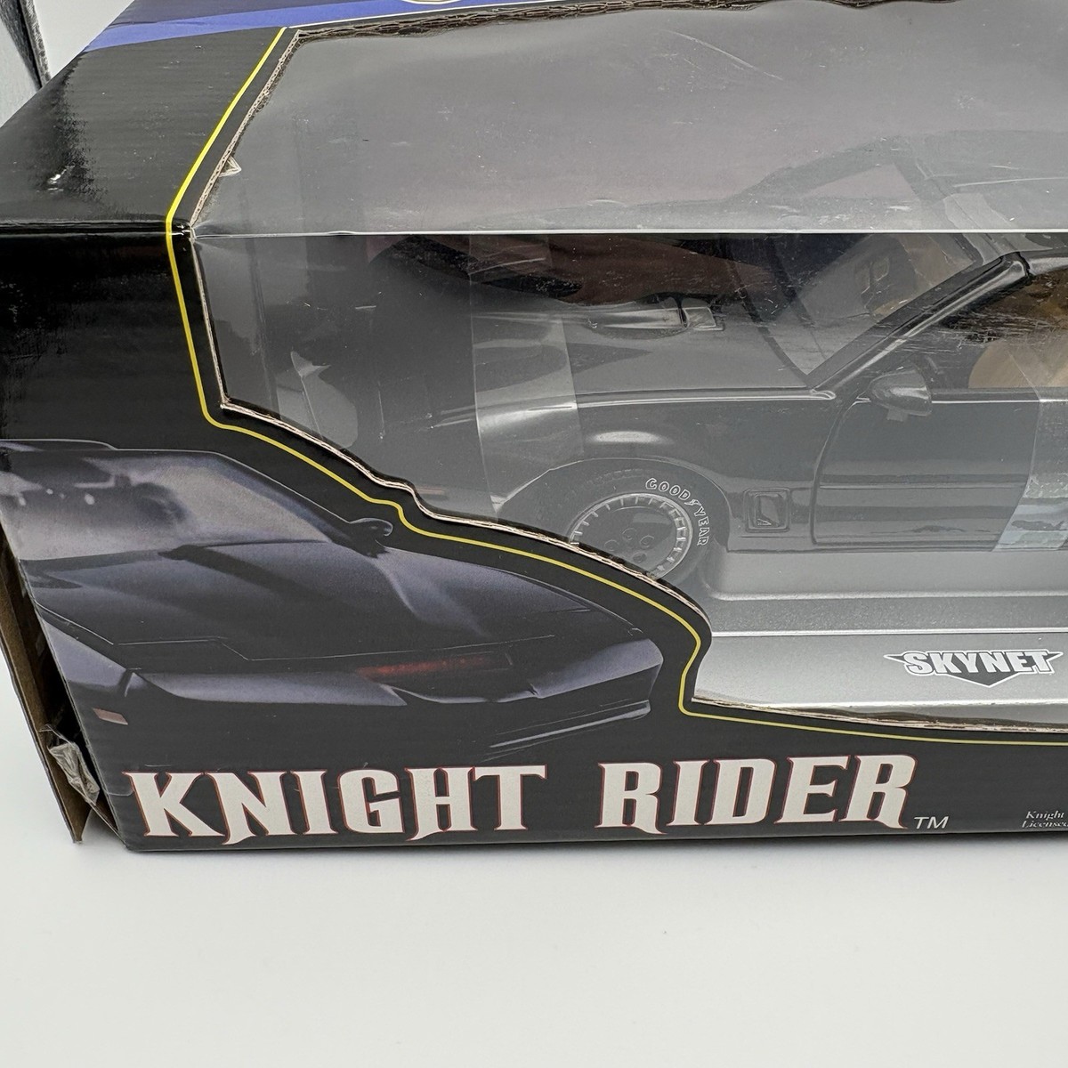 スカイネット 1/18 ナイトライダー K.I.T.T FLASHER機能付き Skynet Aoshima 1/18 KNIGHT RIDER K.I.T.T. ,PVONG FLASHER Diecast