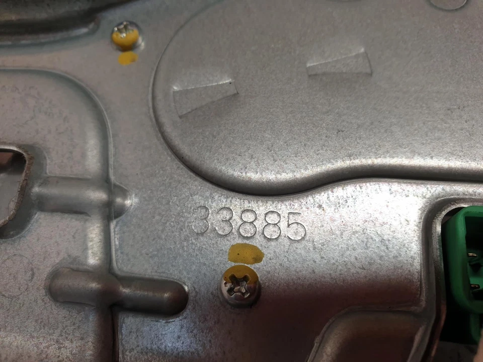 MITSUBISHI ASX WIPER MOTOR REAR 2012 5 DOOR HATCHBACK - Image 3 of 4