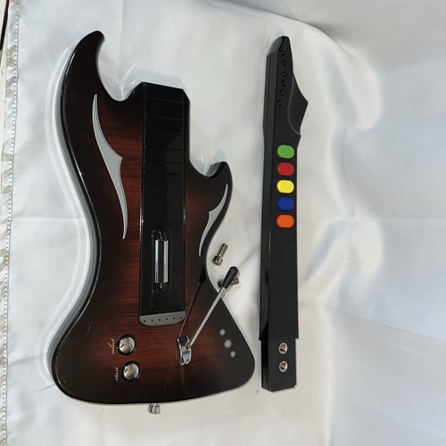 Psyclone Essentials Kingmaker wireless guitar & Strap no dongle for PS2 PSE1981 - Picture 12 of 12