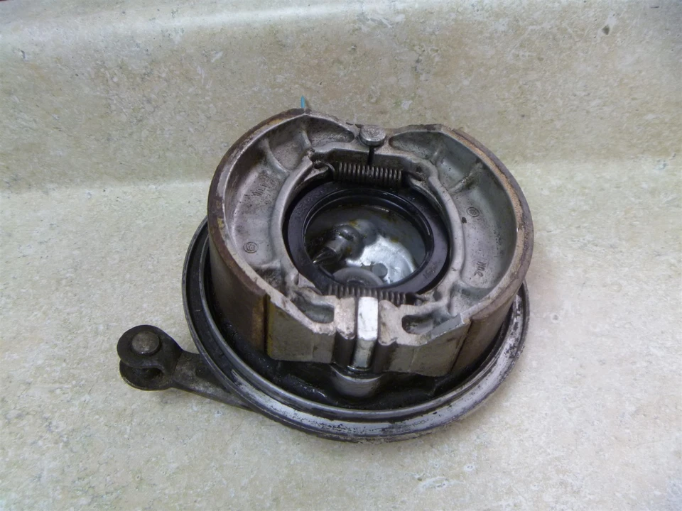 Placa de freno de rueda delantera Kawasaki J1 J1TR J1-TR 85 1966 KB82 Foto 4 de 4