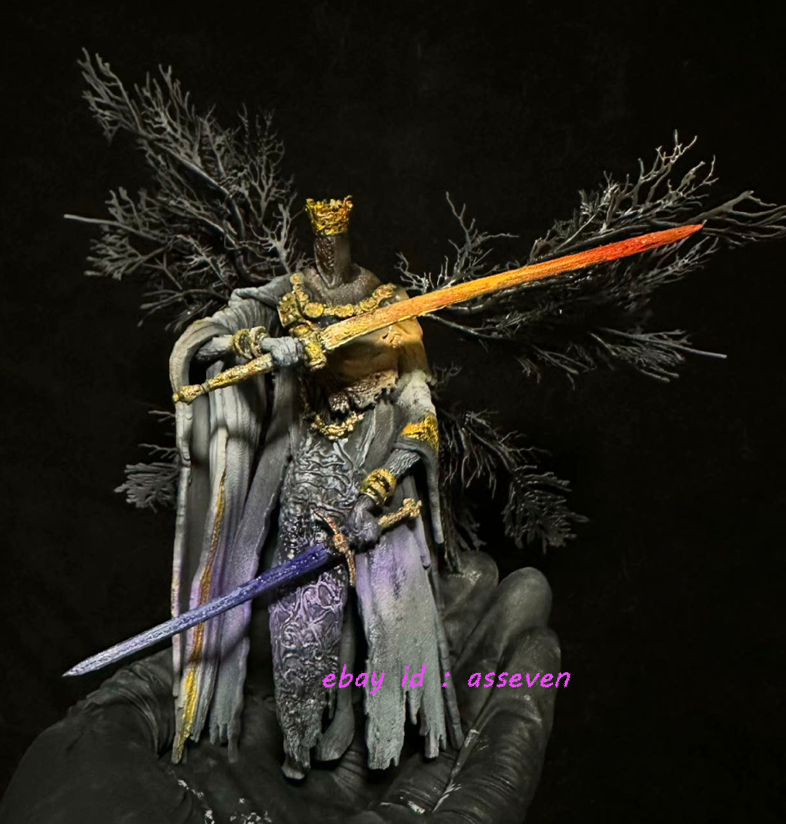 Figura Estatua Personalizada Pontífice Sulyvahn ALMAS OSCURAS Modelo Resina Pintada 20CM