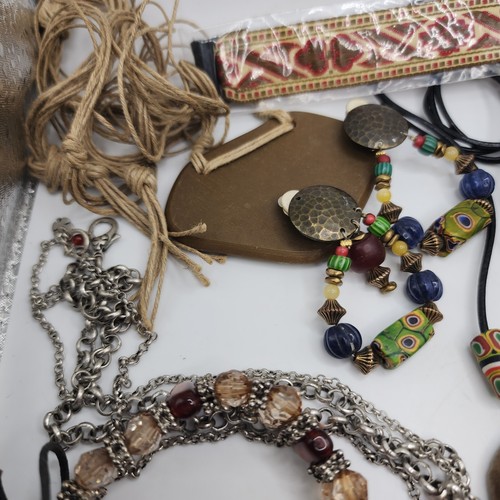 Vintage Boho Eclectic Jewelry Lot Tribal Glass Bead Wearable Earth Tone Hippy - Picture 12 of 22