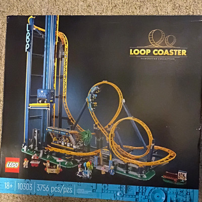 LEGO Icons Loop Coaster 10303 Fairground Set 3756 pcs 18+ With Battery And Motor