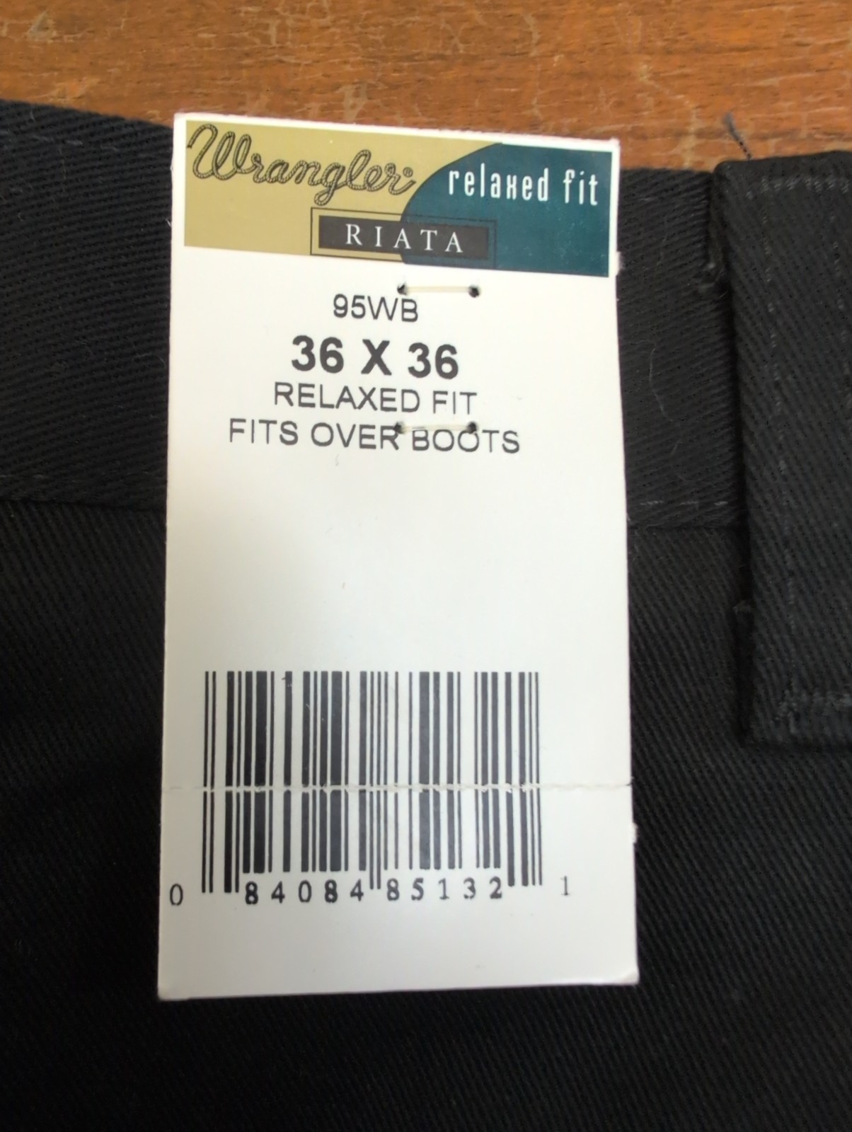 NWT Wrangler Riata Men’s 36x36 Relaxed Fit Pleated Black Casual Chino Pants