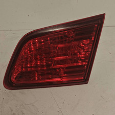 Feu arrière Subaru LEGACY