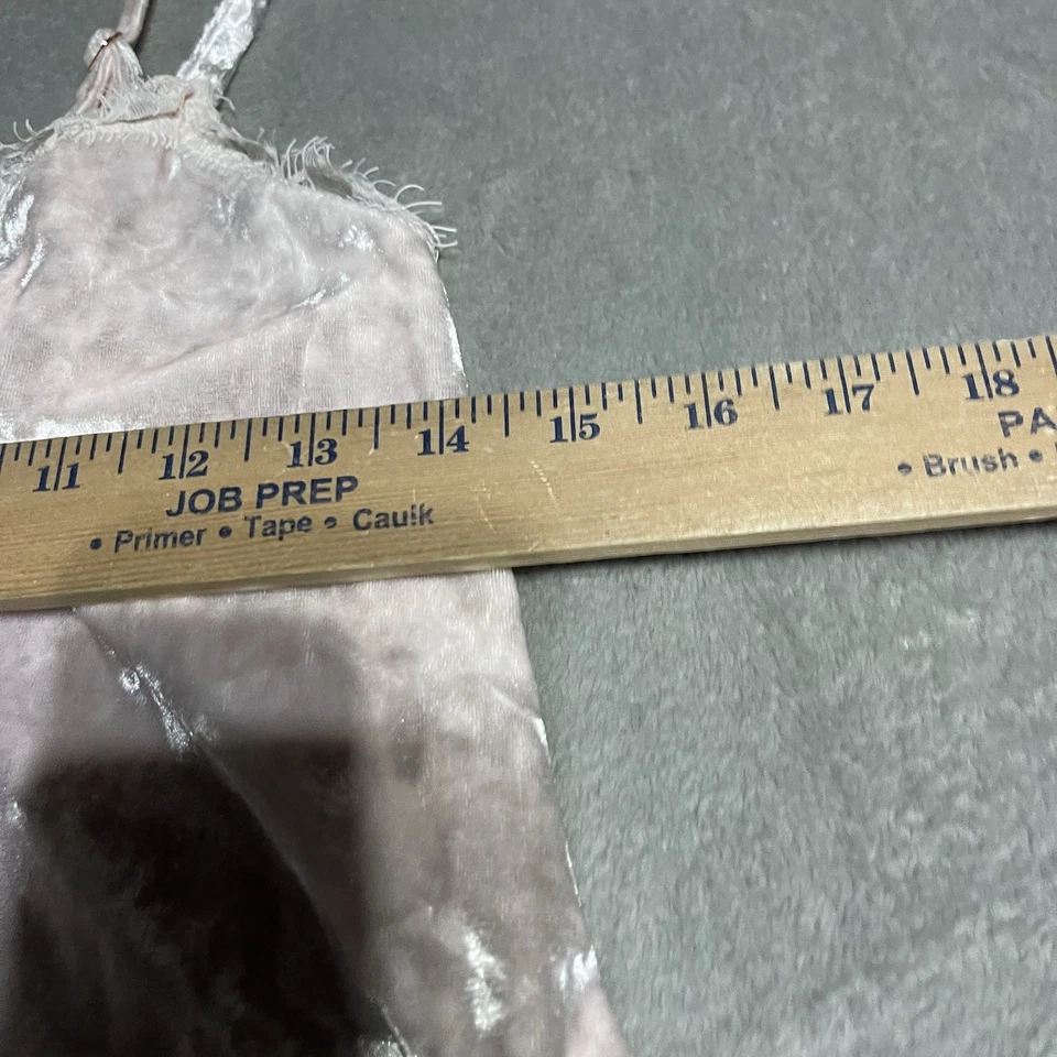 Top Danskin Mujer Mediano Encaje Ribete Terciopelo Cami Rosa Coqueta Delicada Hada Foto 3 de 4