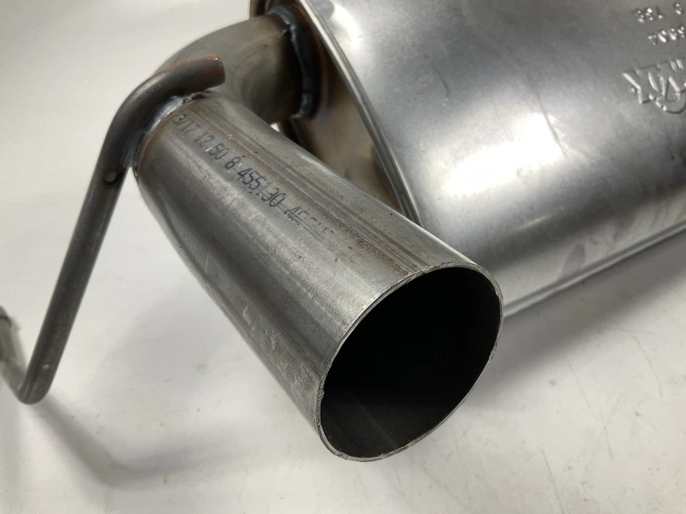 Sistema de escape doble Dynomax 39510 Super Turbo para Jeep Wrangler 2007-2017 Foto 3 de 4