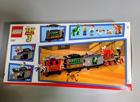 #7597 "Western Train Chase" Toy Story, 584 pieces