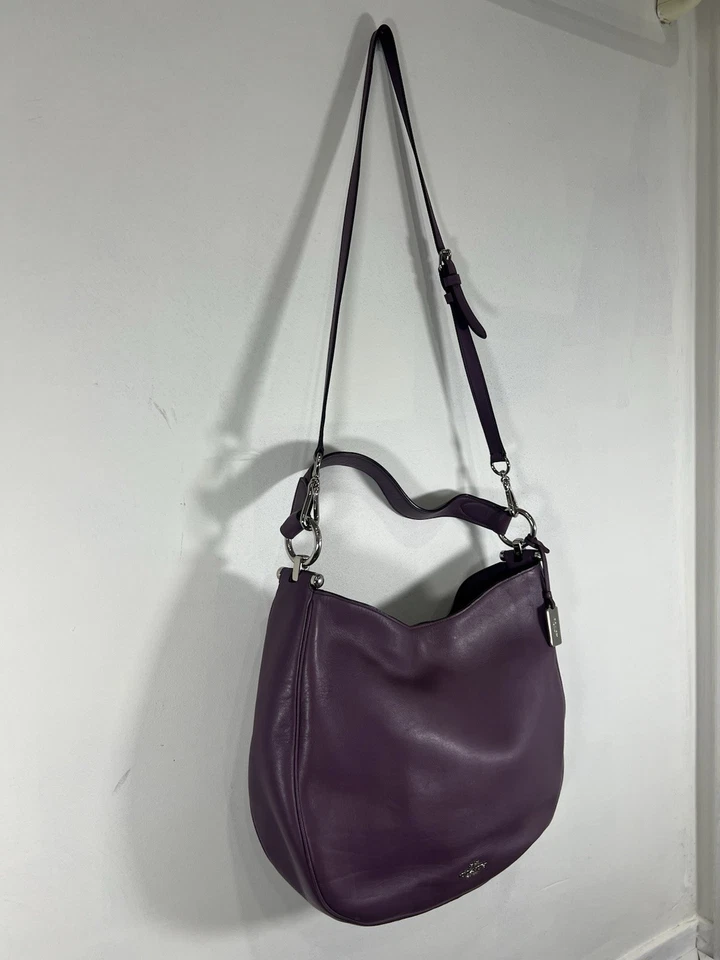 Bolsa de ombro COACH Mae/Nomad Hobo couro roxo bolsa de mão G1792-36026 - Imagem 2 de 4
