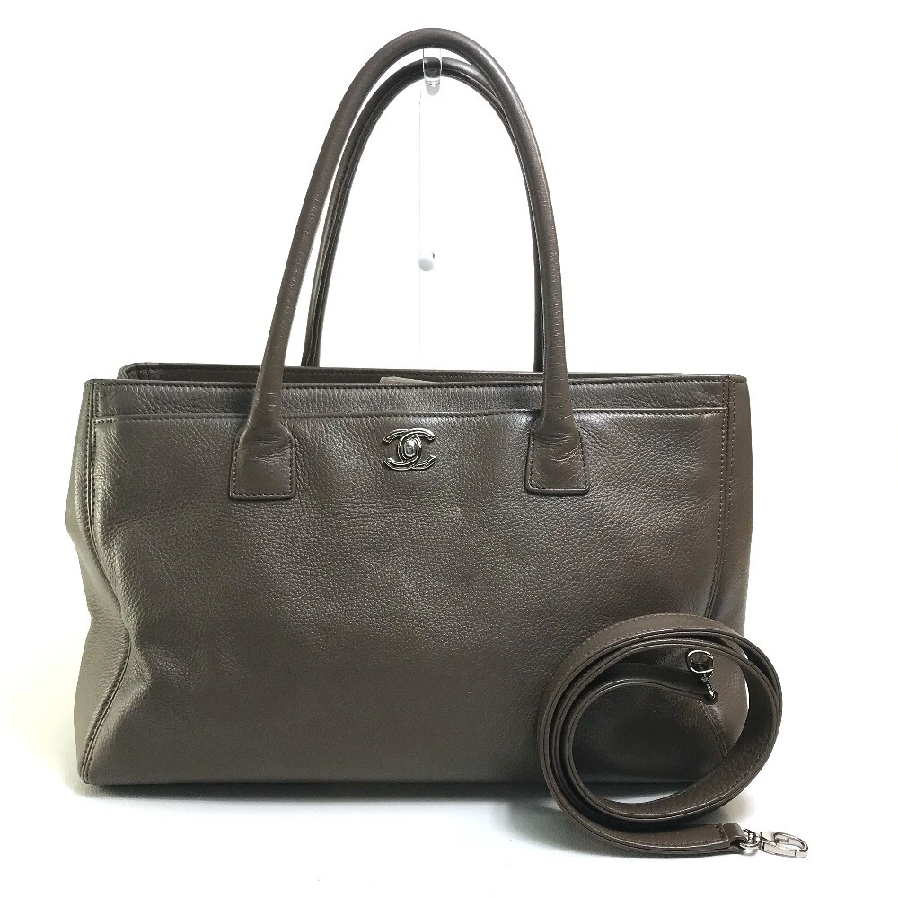Chanel executive tote clearance price