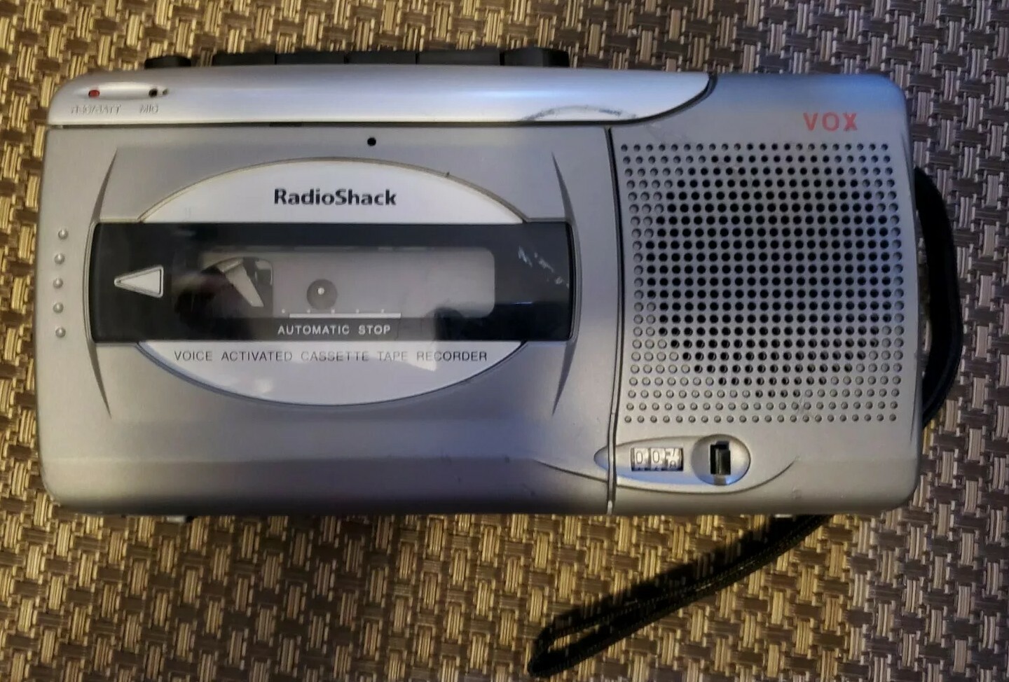 RadioShack CTR-123 Voice Activated Cassette Tape Recorder VOX 14-1130 -FOR PARTS