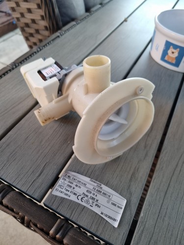 Waschmaschine Toplader Constructa Energy Type DT360 Pumpe LAUGENPUMPE M 127