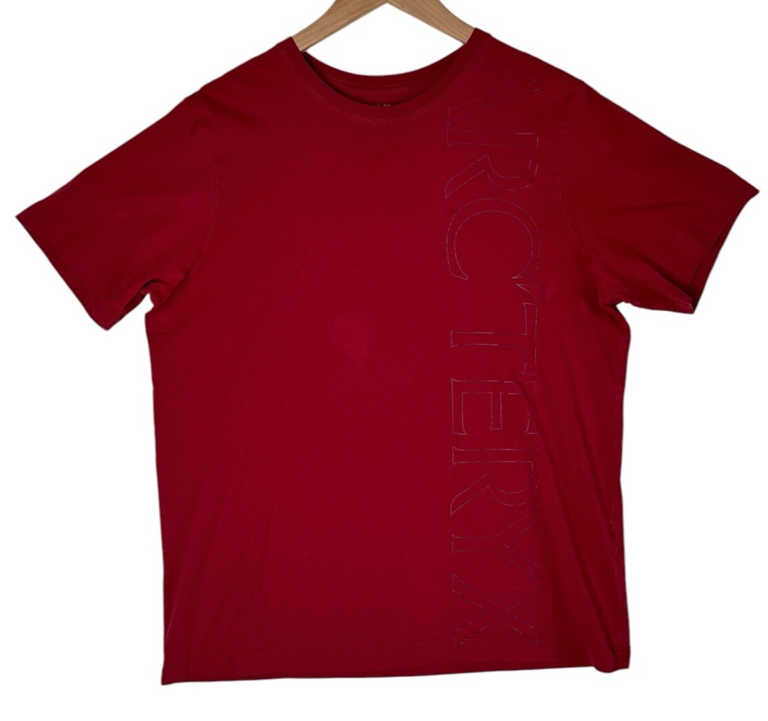 T shirt uomo Arc'teryx Macro manica corta logo grafica rossa taglia large