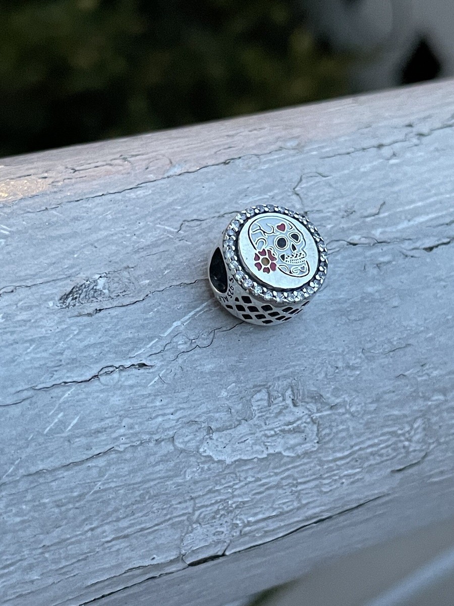 Authentic Pandora DAY OF THE DEAD Sugar Skull CHARM