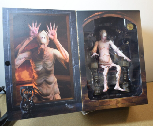 Neca PAN'S LABYRINTH PALE MAN Guillermo del Toro Signature Collection 7" Figure - Afbeelding 1 van 10