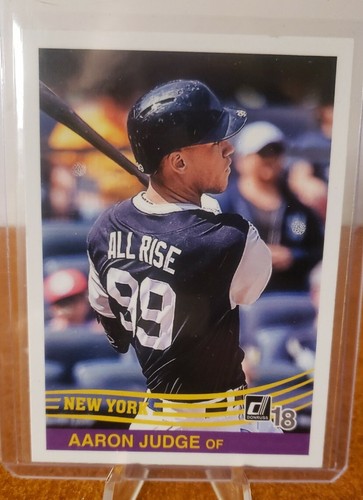 Panini Donruss Aaron Judge 2018 #253 retro 1984 variación bateo todo ascenso - Imagen 3 de 3