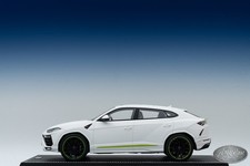 1/18 MR Collection Lamborghini Urus Matt White 🤝ALSO OPEN FOR TRADE🤝
