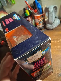 Micro Machines Space Alien Pitfall Playset Galoob 1993