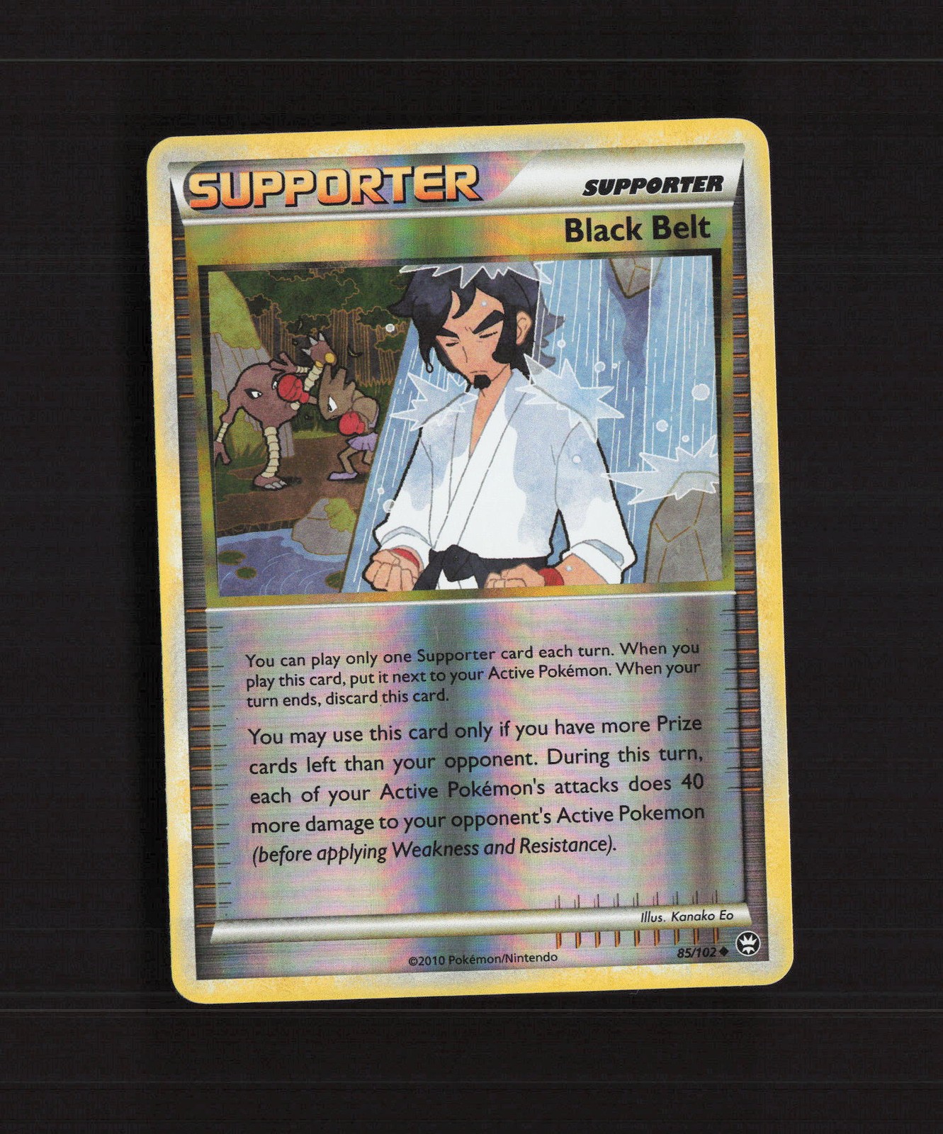 Black Belt 85/102 Triumphant Reverse Holo Pokemon Card LP