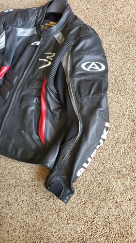 AGV Sport Full Leather Armored Hayabusa Jacket - Red/Black Size 48 - Bild 5 von 24